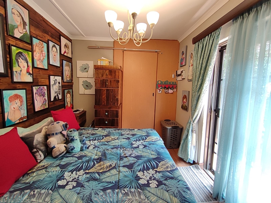 5 Bedroom Property for Sale in Stilfontein Ext 4 North West